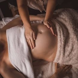 Massage femme enceinte, massage prénatal à Orange (Vaucluse)
